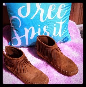 Beautiful brown boots